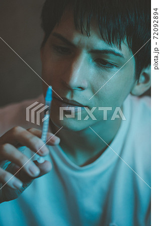 注射薬物 72092894