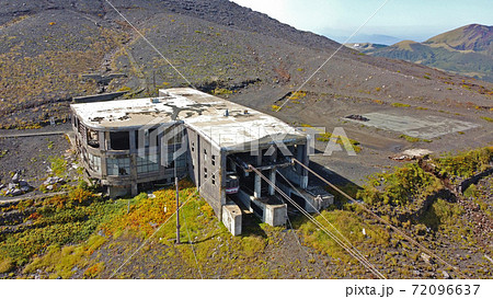 阿蘇山（高岳・中岳）登山「仙酔峡ロープウェイ火口東駅の空撮」 72096637