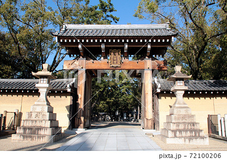 福男で有名なえびす宮総本社西宮神社 福男で有名なえびす宮総本社西宮神社 72100206