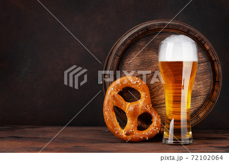 Lager beer with homemade pretzel 72102064