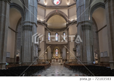 Panoramic view of interior of Cattedrale di Santa Maria del Fiore 72103583