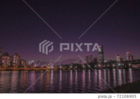 建物 夜 夜空 72106905