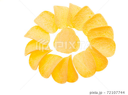 chips isolated 72107744