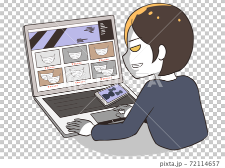 マスク転売を企てる女性　怪しい顔 72114657