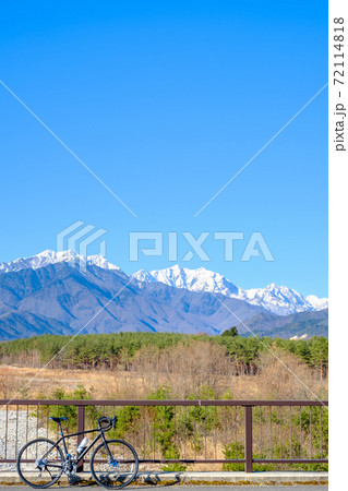 サイクリング（長野県大町市） 72114818