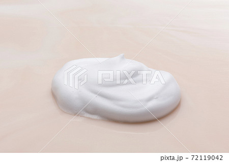 泡 72119042