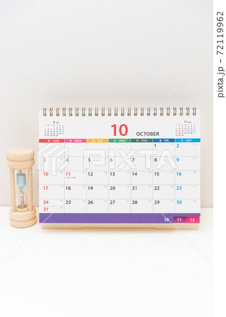 卓上カレンダーと砂時計 卓上カレンダーと砂時計 72119962