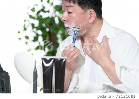 男性のスキンケア 男性のスキンケア 72121683