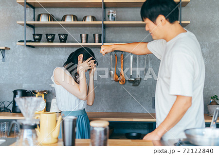 DVする夫 DVする夫 72122840