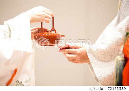 お神酒 72125580