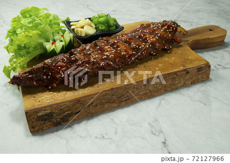 Korean Barbecue Pork Rib served Chilli,Garlic and Vegetables Korean Barbecue Pork Rib served Chilli,Garlic and Vegetables 72127966