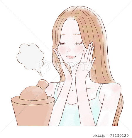 スチーマーで顔を保湿する女性 スチーマーで顔を保湿する女性 72130129