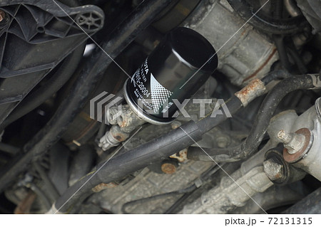 クルマのパーツ、ゴム類、ブッシュ 72131315