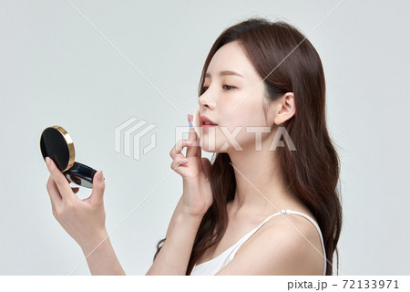 女性 女 女の子 72133971