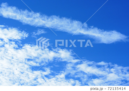 初秋の青空 初秋の青空 72135414