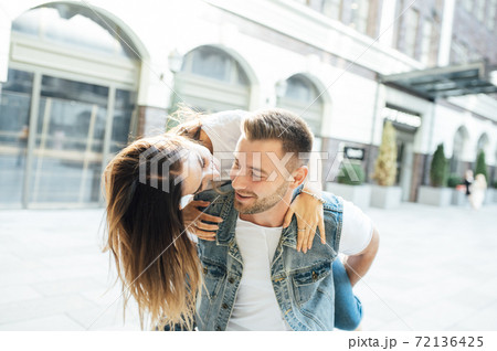 Fashion Outdoor Romantic Portrait Of Beautiful の写真素材