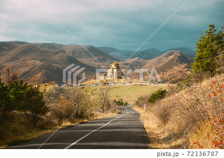 Mtskheta, Georgia. Road To Jvari, Georgian Orthodox Monastery, World Heritage By UNESCO. Beautiful Autumn Mountain Landscape And Ancient Temple 72136787