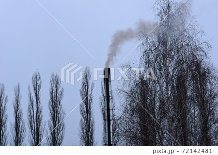 Violation of the environment. Untreated smoke from the chimney is thrown into the sky. 72142481