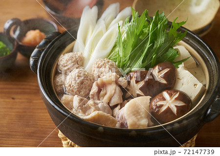 鶏鍋 72147739