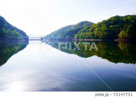 秋の富里湖 北海道北見市 秋の富里湖 北海道北見市 72147751