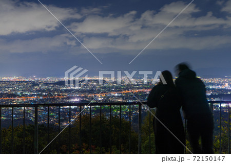 夜の片江展望台（夜景・夜空） 福岡県福岡市城南区片江 72150147