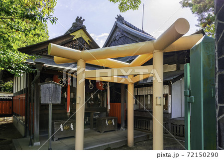 大神教本院 三柱鳥居 奈良県桜井市 大神教本院 三柱鳥居 奈良県桜井市 72150290