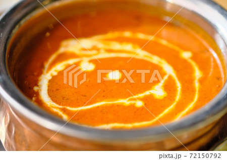 インドの美味しい本場のカレー 72150792