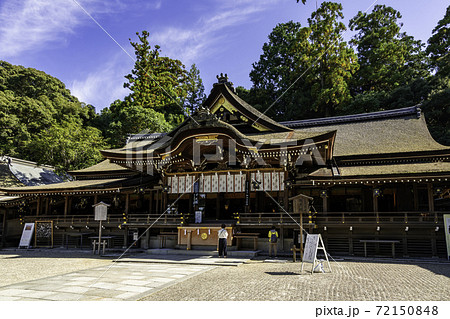 大神神社 拝殿 奈良県桜井市 大神神社 拝殿 奈良県桜井市 72150848