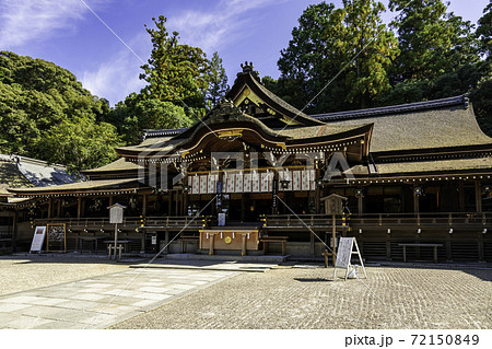 大神神社 拝殿 奈良県桜井市 大神神社 拝殿 奈良県桜井市 72150849