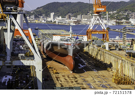 ジャパンマリンユナイテッド　呉事業所　造船ドック　広島県呉市 72151578