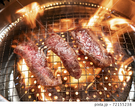 ロースターで焼くジューシーな高級焼肉黒毛和牛　神戸牛但馬牛【特上ハラミ】 72155238