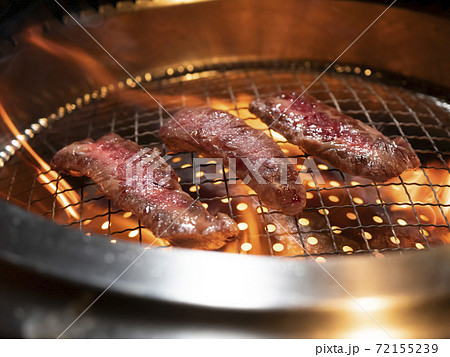 ロースターで焼くジューシーな高級焼肉黒毛和牛　神戸牛但馬牛【特上ハラミ】 72155239