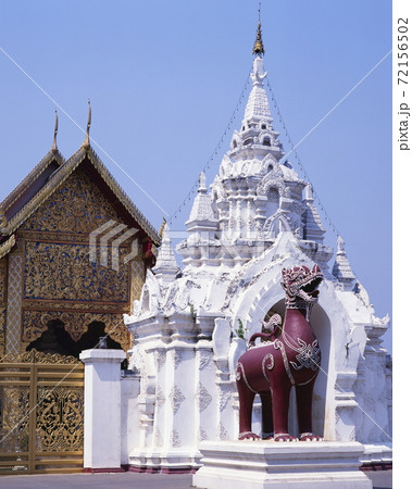 ワット・プラタート・ハリプンチャイのアーチ門 72156502