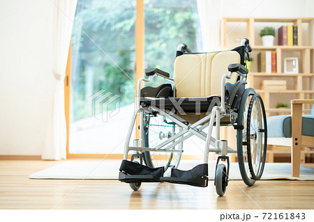 車いす 車椅子 車いす 車椅子 72161843
