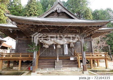 島根県鹿足郡吉賀町 新宮神社本殿 島根県鹿足郡吉賀町 新宮神社本殿 72164335