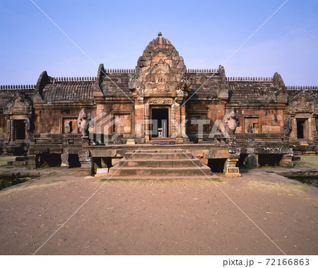 パノムルン歴史公園の南門と回廊 パノムルン歴史公園の南門と回廊 72166863