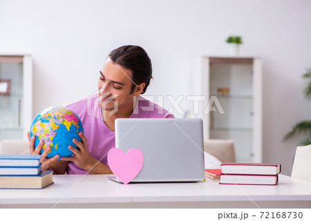 Male student seeking love around the world via Internet 72168730