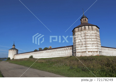 Vologda and Blacksmith towers of Kirillo-Belozersky Monastery 72178249