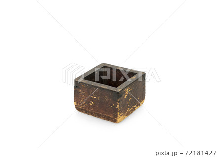 古い一合枡 72181427