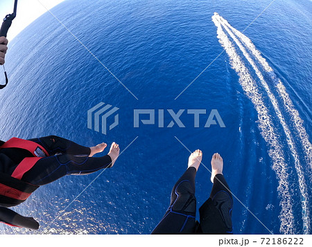 パラセーリング 72186222