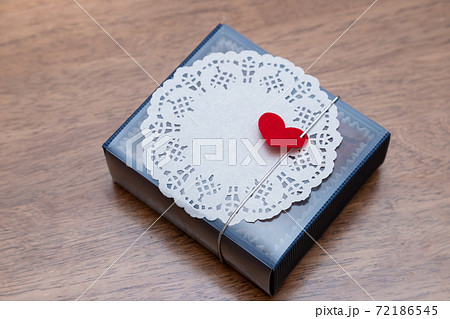 バレンタインのプレゼント バレンタインのプレゼント 72186545