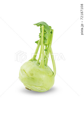 Fresh kohlrabi with green leaves on isolated white background Fresh kohlrabi with green leaves on isolated white background 72187108