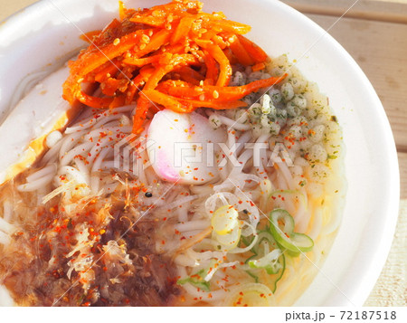 津久井城釜揚げうどん、ピリ辛人参 津久井城釜揚げうどん、ピリ辛人参 72187518