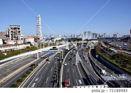 首都高湾岸線の東京港トンネル大井出入口  72189985