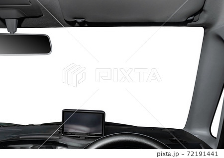 自動車のフロントガラス　運転席からの視界 72191441