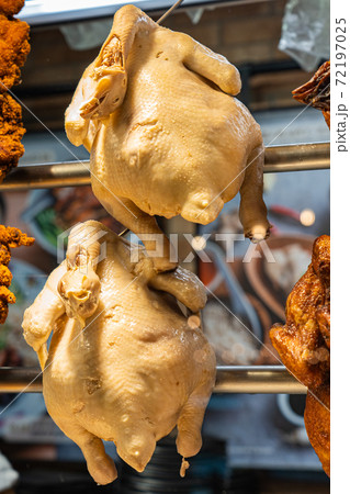 572,600+ Cooked Chicken Stock Photos, Pictures & Royalty-Free