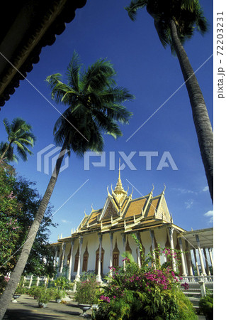 CAMBODIA PHNOM PENH ROYAL PALACE 72203231