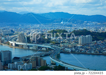 福岡タワーより室見川方面の街並みを望む 都市風景 福岡タワーより室見川方面の街並みを望む 都市風景 72204435