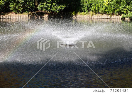 噴水のある公園(東京都瑞穂町) 噴水のある公園(東京都瑞穂町) 72205484