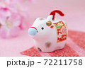 丑年の正月素材 72211758